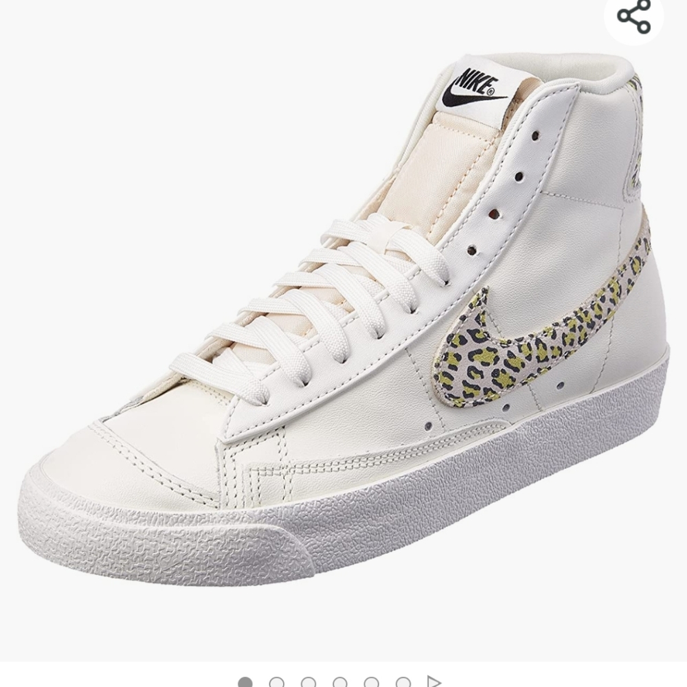 Nike blazer 77 se mid womens